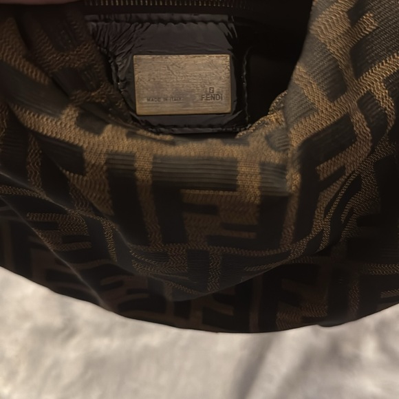 Shoulder Bag - Picture 6 of 9